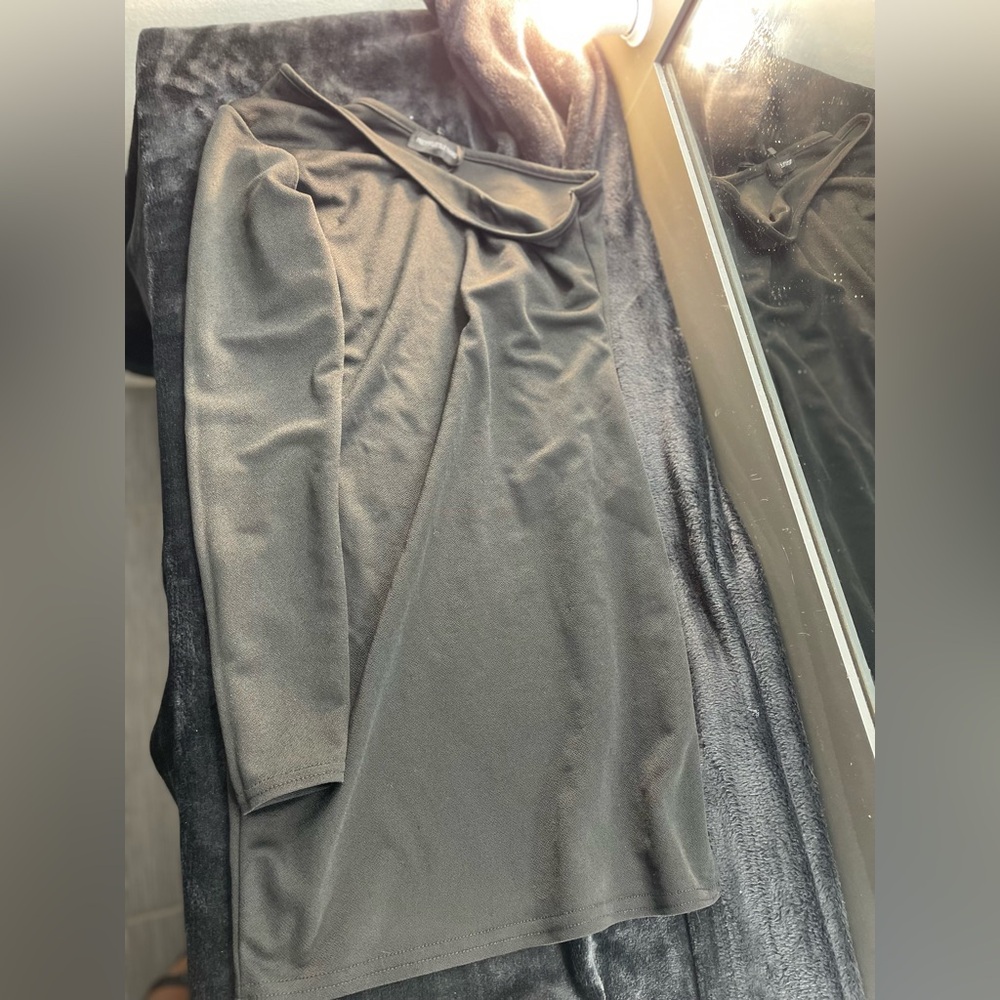 PrettyLittleThing black Long Sleeve Dress